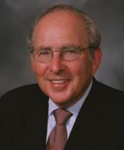 Dr R. Bruce Donoff